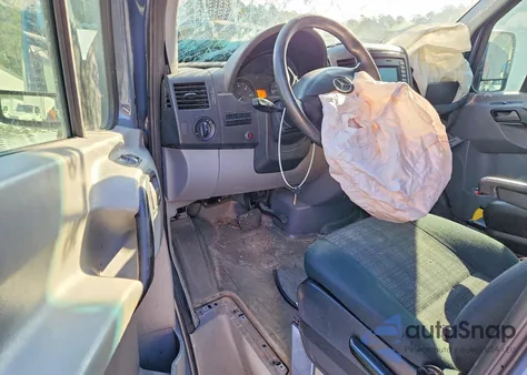 2018 Mercedes-Benz Sprinter 2500 z USA, uszkodzony, nr VIN WD3PE7CD9JP644882